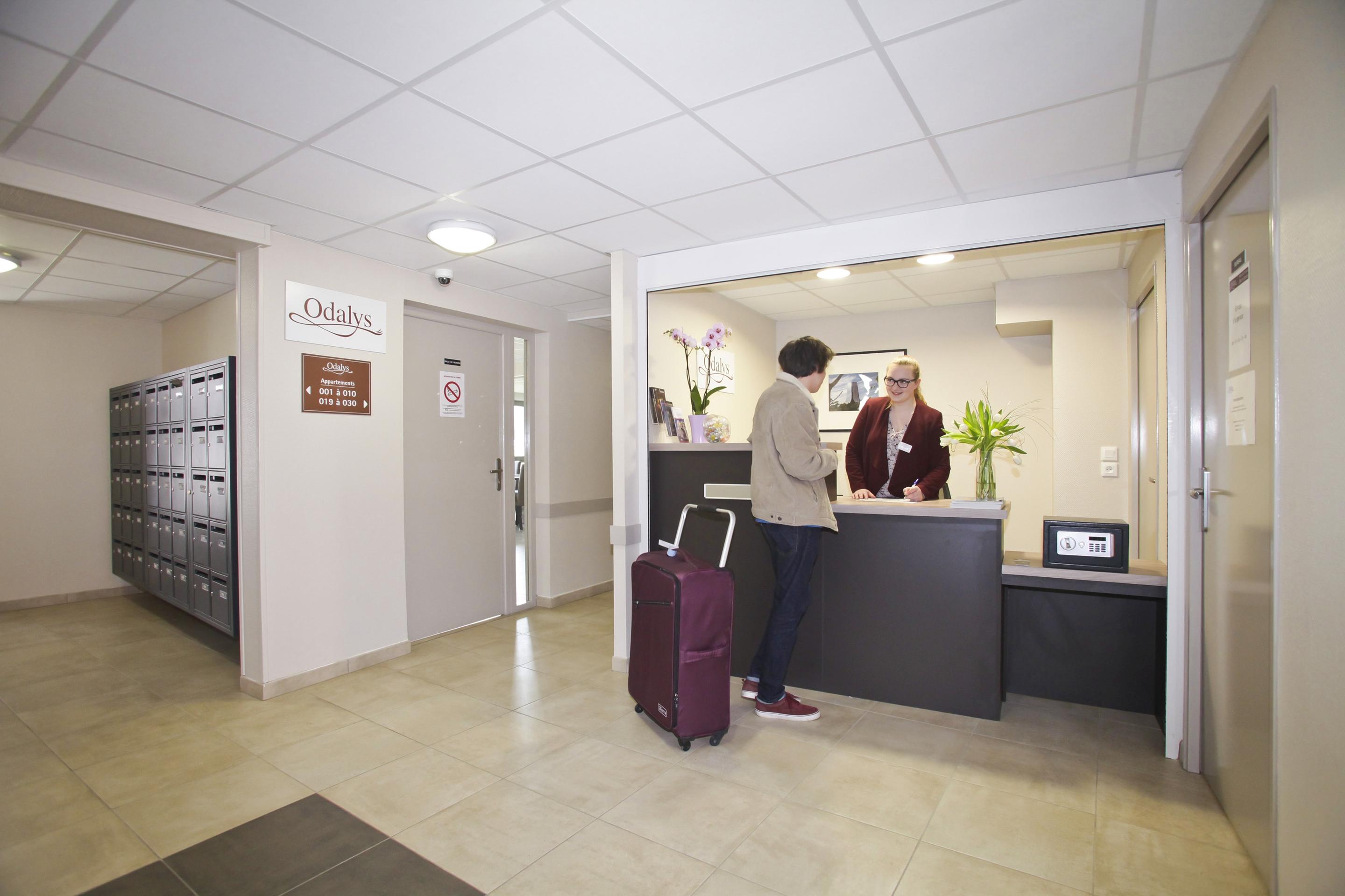 Aparthotel Odalys Blamont Amiens Bagian luar foto