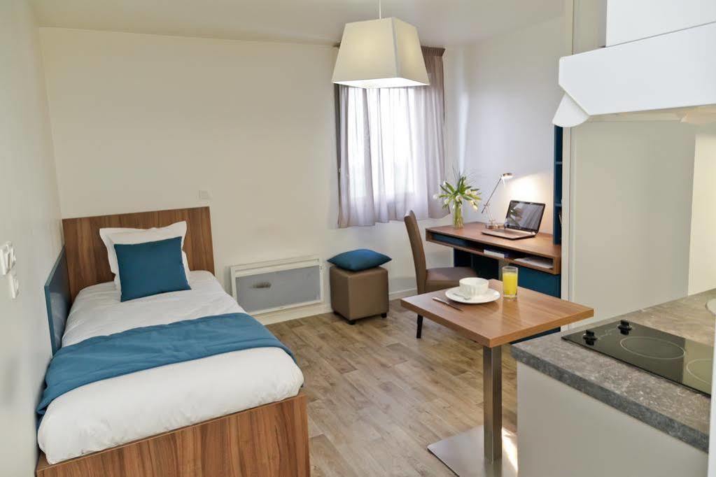 Aparthotel Odalys Blamont Amiens Bagian luar foto